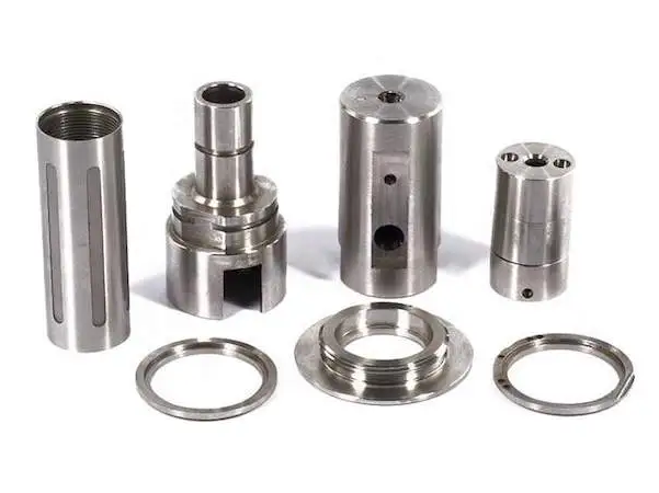 Korzystanie z narzędzi tnącego dla maszyny do tokarki CNC - 4 typy narzędzi tnącego do operacji tokarki CNC